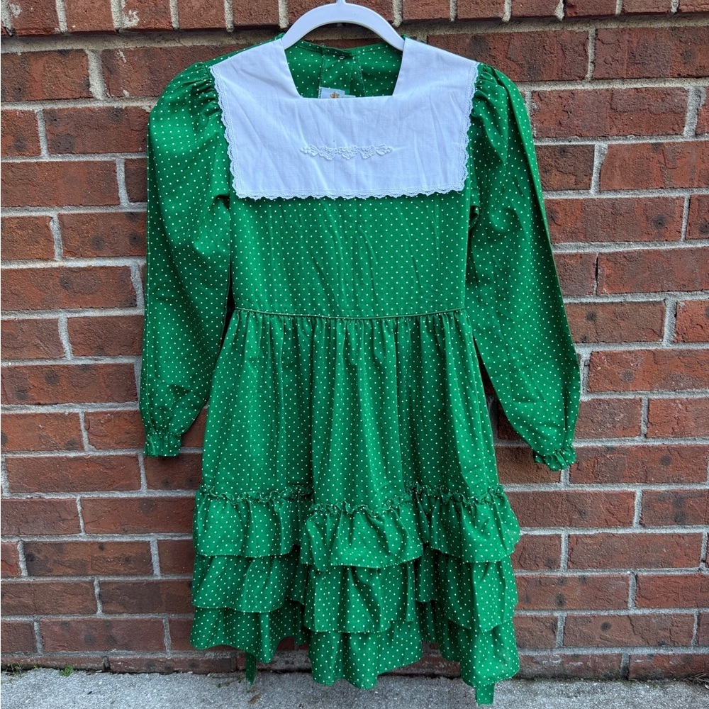 Vintage Winnie the Pooh Green Polka Dot Ruffle Dress Size 10 Girls Kids Prairie